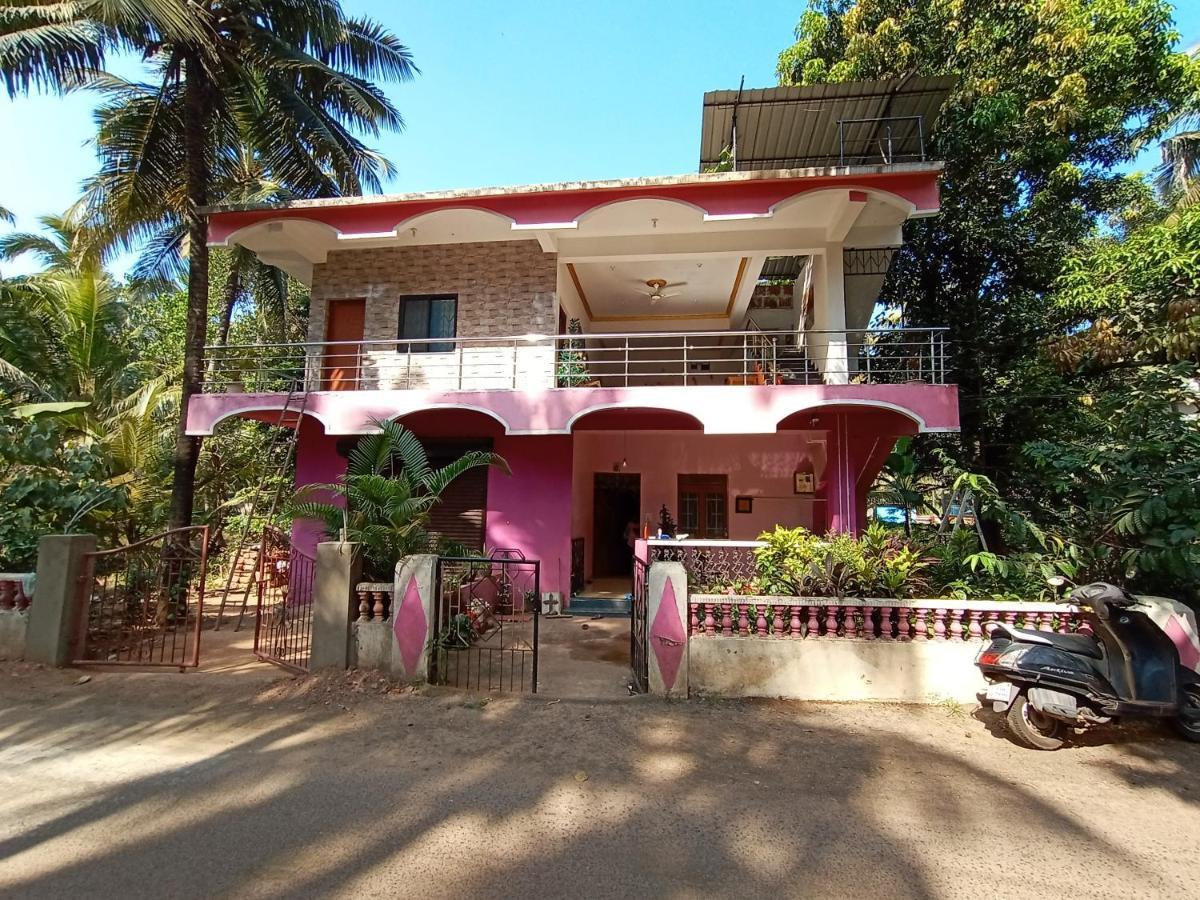 Jerone'S Home Stay Majorda Extérieur photo